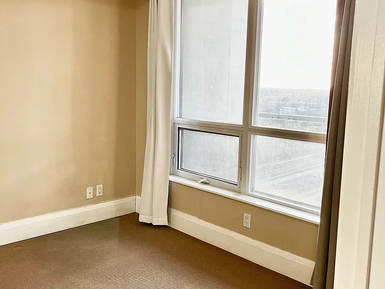 100 Harrison Garden Blvd #1414 — Photo 11
