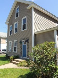 90 Quaboag St, Warren, MA, 01083