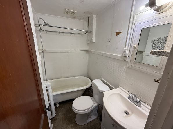19 Grand Blvd #8, Binghamton, NY 13905