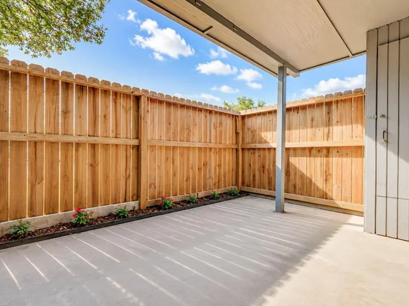 9700 Leawood Blvd APT 201, Houston, TX 77099