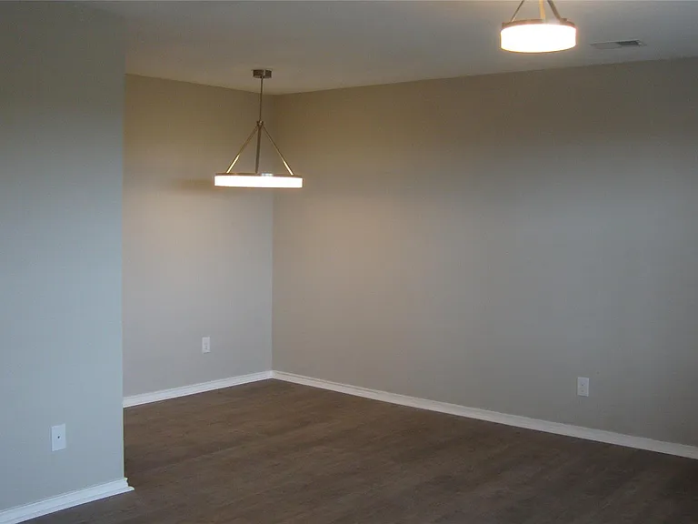 20802 Bonanza St #3 — Photo 7