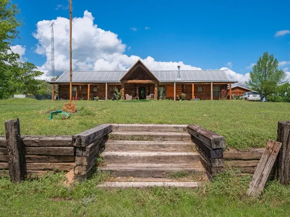12688 Fm 17, Grand Saline, TX 75140
