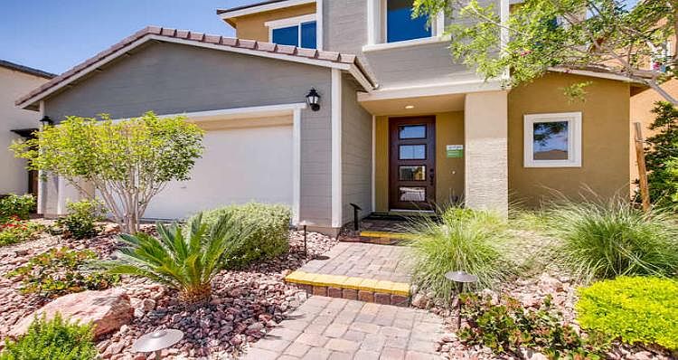 Woodside Homes - Huntington Plan - MODEL!