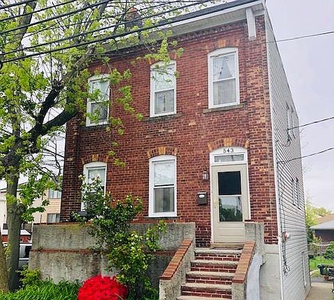 2nd image of 543 W Caswell Ave