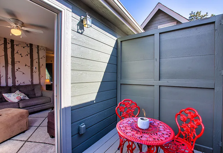 1255 Michael Ln #B — Photo 9