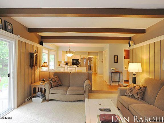 2nd image of 3910 Basswood Dr SW