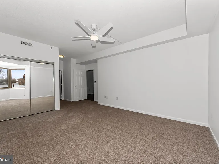 940 Astern Way #102A — Photo 21