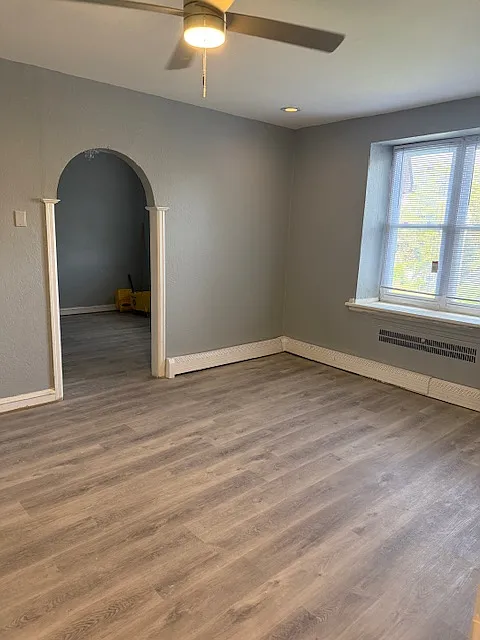 2 bed, 926 sqft, $1,600 — Photo 3