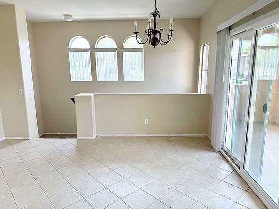 2nd image of 26427 Arboretum Way Unit 2705