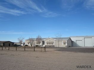 3231 W Carmichael Rd, Golden Valley, AZ 86413