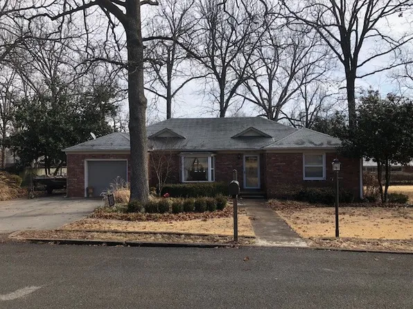 1912 Paula St, Pocahontas, AR 72455