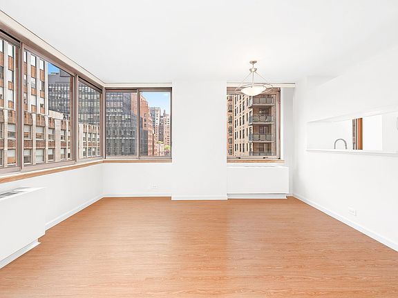 5th image of 235 E 40th St APT 12G