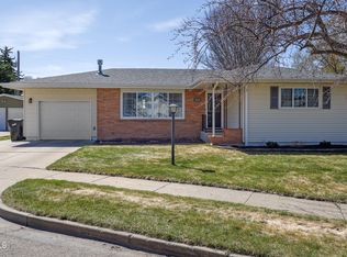 825 W Owens Ave, Bismarck, ND 58501