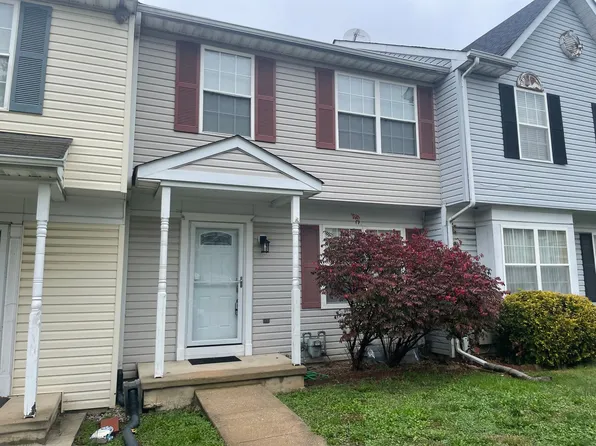 9 Richeson Dr, New Castle, DE 19720