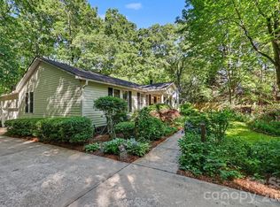 10112 Idlewild Rd, Matthews, NC 28105