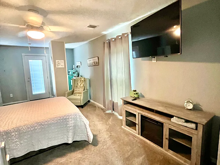 7266 Forest Hills Dr — Photo 22