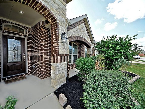 4th image of 3526 Ember Falls Ln