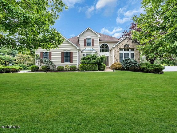 5th image of 2395 Apple Ridge Circle