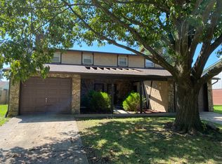 28 Kinney Dr, Shiloh, IL 62221