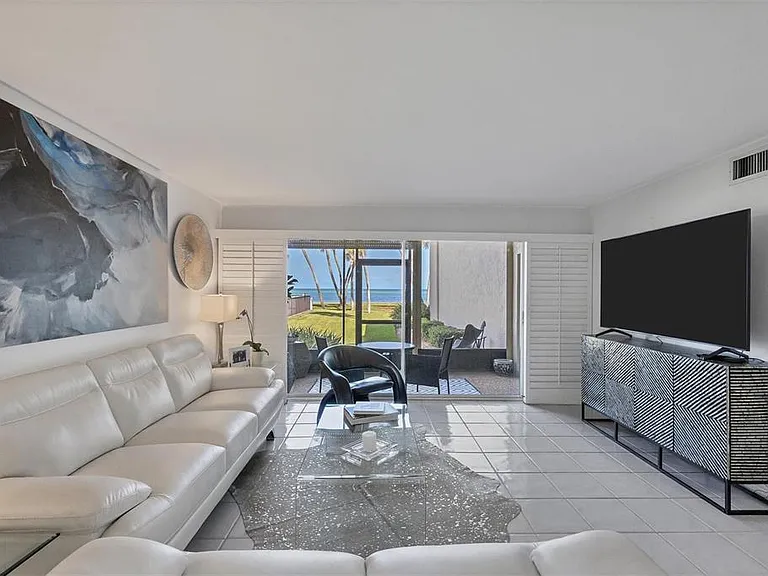 4660 Ocean Blvd #N1 — Photo 3