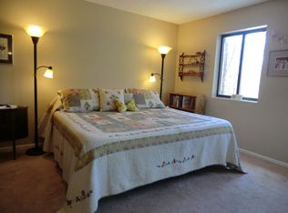 7733 Country Club Rd, Athens, OH 45701