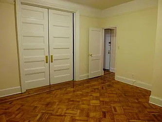 Rented by Roberto Guilbet, LREB