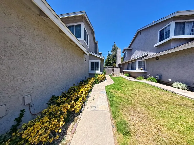 1617 Toyon Pl — Photo 18