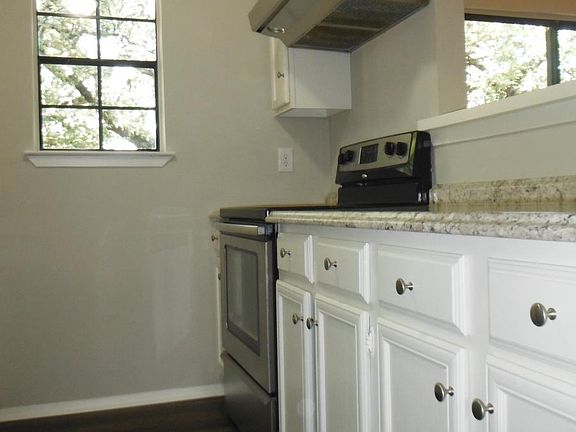 2nd image of 4159 Steck Ave Unit 282