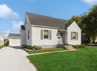 201 Hillside Ave, West Des Moines, IA 50265