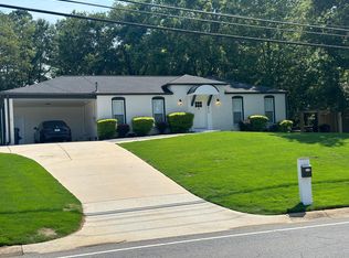 375 Norcross St, Roswell, GA 30075