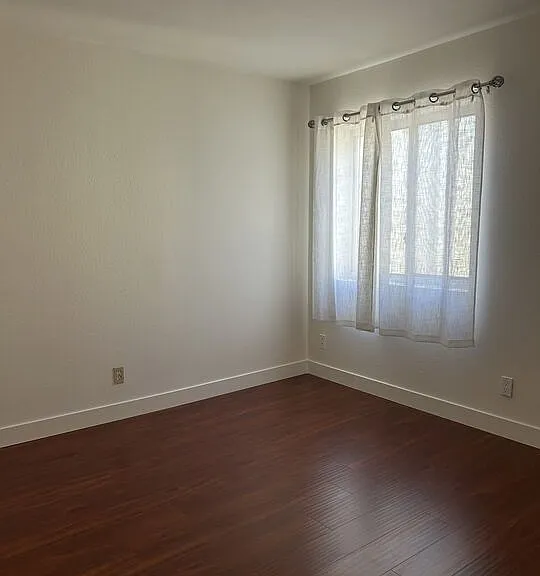 2452 Chelsea Pl #E — Photo 15