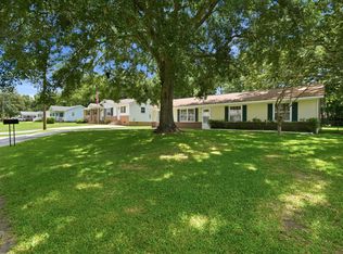 227 Farm Rd, Goose Creek, SC 29445