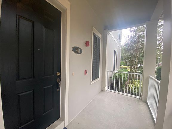 3rd image of 1725 Firehouse Ln Unit 201