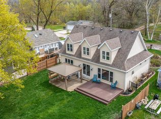 847 E Shore Dr, Hubertus, WI 53033