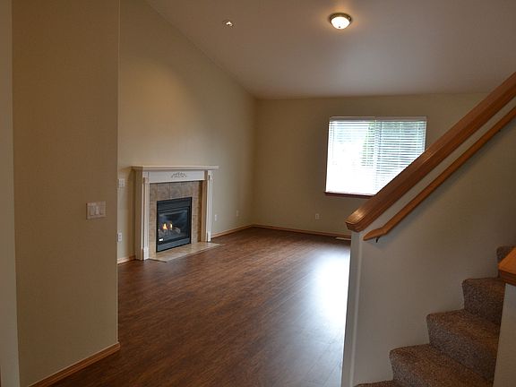 2nd image of 10900 183rd Ave E