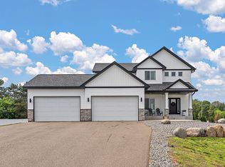 20044 Killdeer St NW, Oak Grove, MN 55011