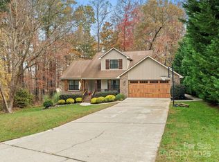 3980 Oakstone Pl, Denver, NC 28037