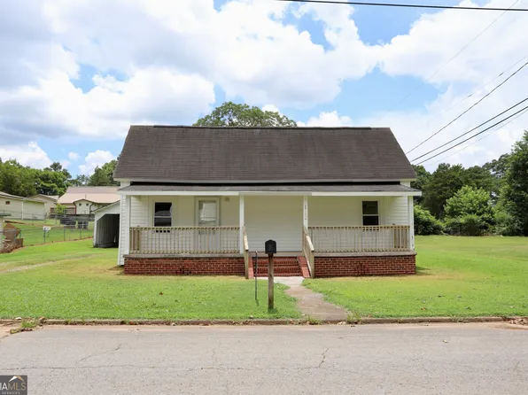 112 7th St, Trion, GA 30753