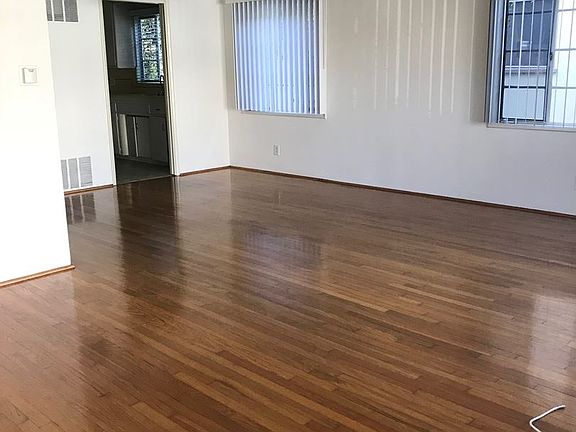 2nd image of 161 Nieto Ave