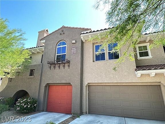 2nd image of 840 Canterra St Unit 2041