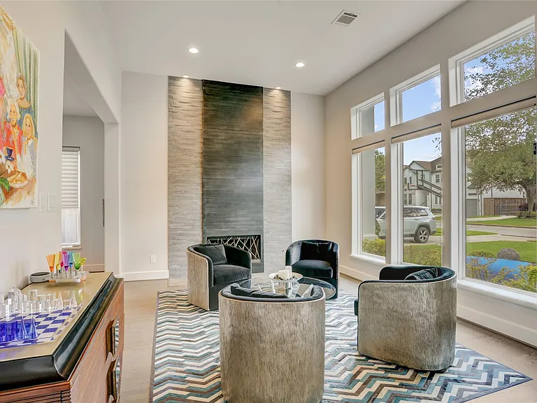 4806 Wedgewood Dr — Photo 4