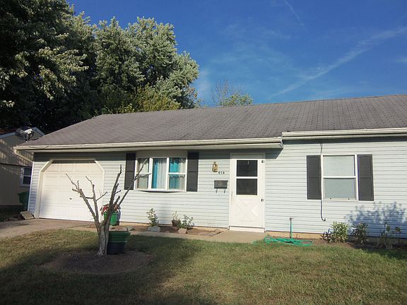 3rd image of 916 Firwood Dr