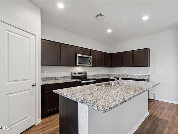 4th image of 2367 E SANTA YNEZ Drive