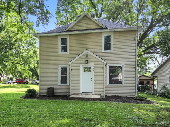 703 5th St S, Ellendale, MN 56026