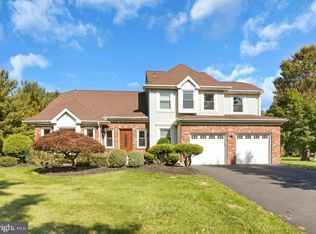 3 Ruthies Run, Princeton Junction, NJ 08550