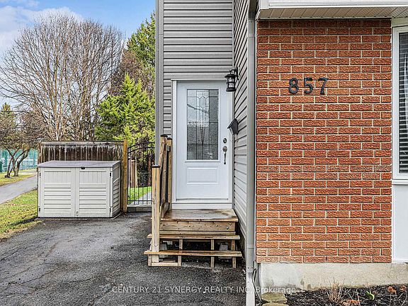 4th image of 857 Lawnsberry Dr
