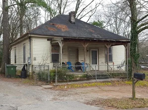 210 W Cherry St, Griffin, GA 30223