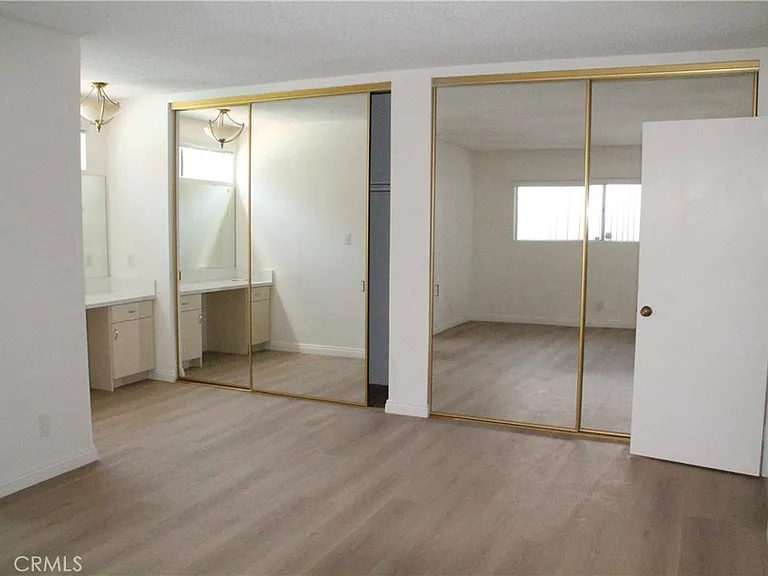 4487 Colbath Ave #103 — Photo 8