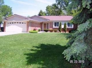 5350 Pheasant Run Rd, Clarkston, MI 48346