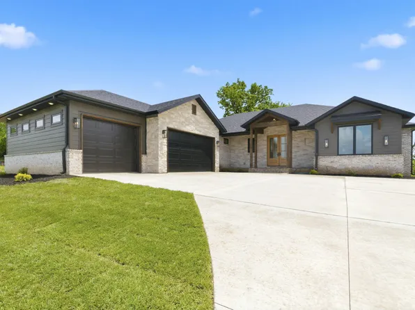 2930 E Kemmling Lane, Springfield, MO 65804